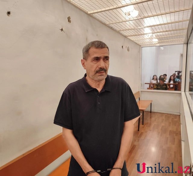 Qızını öldürmək istəyən atanın məhkəməsi: 