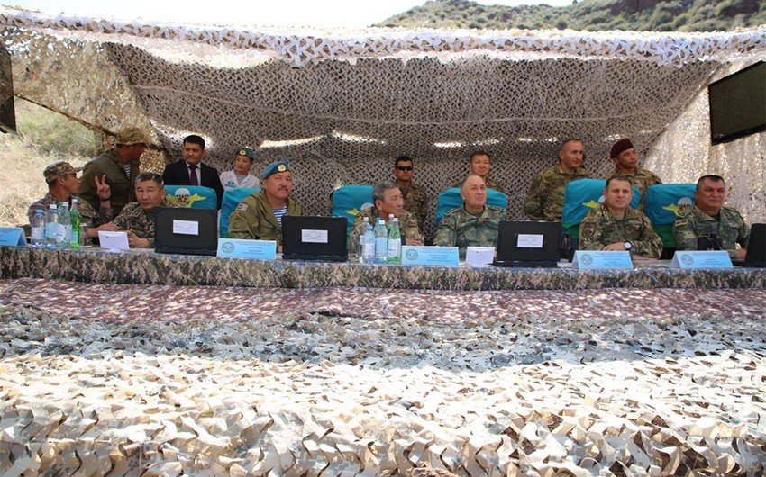 Kərim Vəliyev Almatıda Azərbaycan-Qazaxıstan təlimlərini İZLƏDİ - FOTO