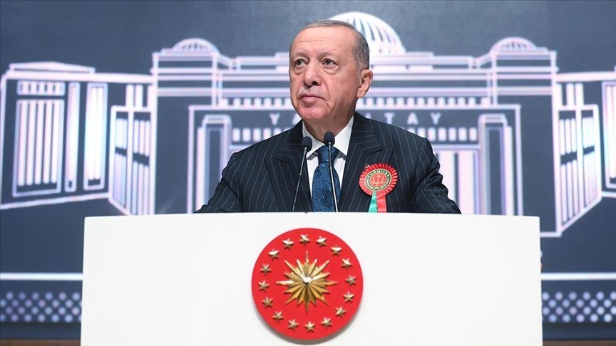 Ərdoğandan yeni konstitusiyanın qəbuluna maneə yaradan amillərlə bağlı AÇIQLAMA