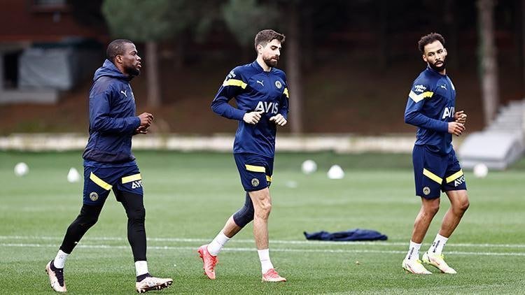 “Fənərbağça”dan ayrıldı, Braziliya klubuna keçdi “Fənərbağça”dan ayrıldı, Braziliya klubuna keçdi