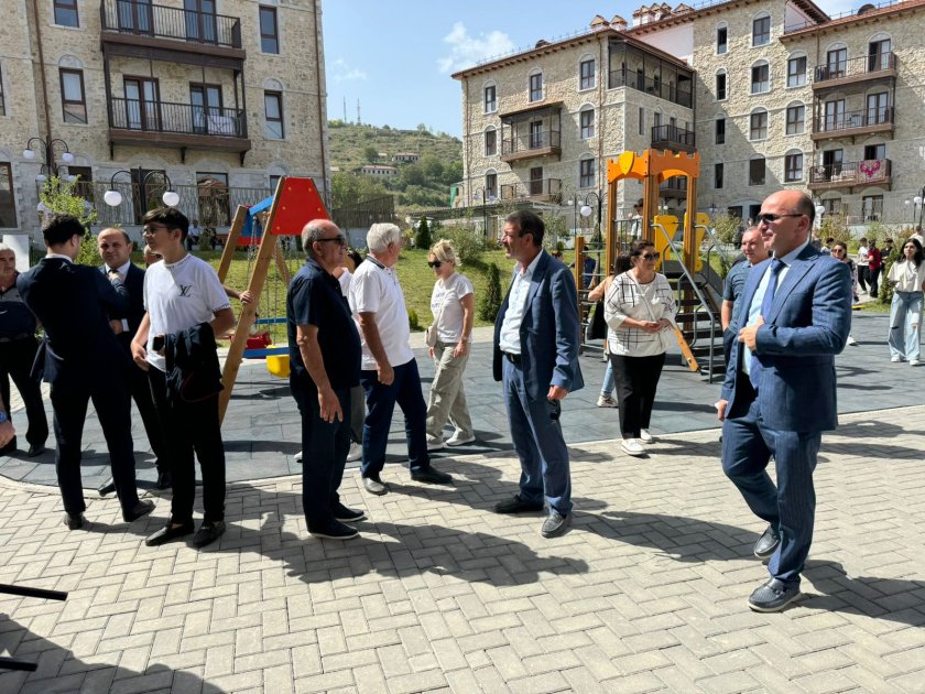 Bu gün Şuşaya köçən 30 ailəyə evlərinin açarları təqdim olundu &ndash; YENİLƏNİB/FOTO 