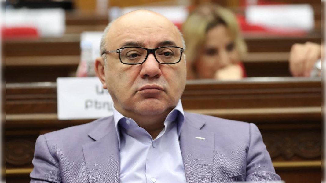 Ermənistanın yeni səfiri etimadnaməsini Rusiya XİN-ə TƏQDİM ETDİ