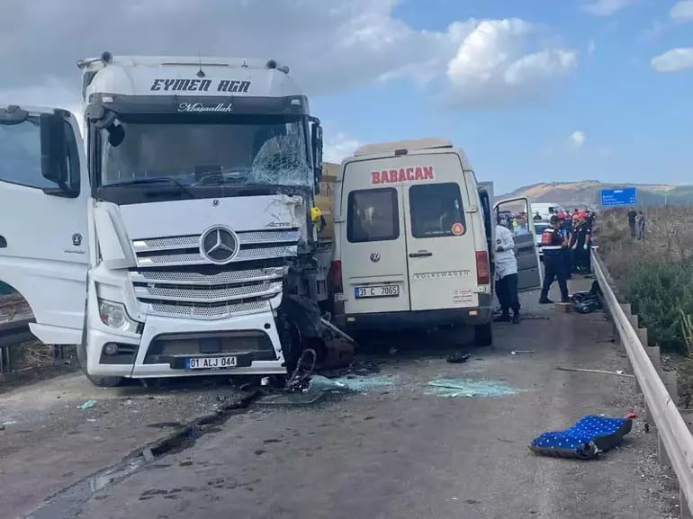 Türkiyədə ağır QƏZA: Ölənlər və xəsarət alanlar var &ndash; FOTO