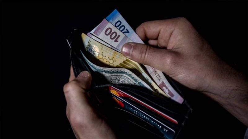 Azərbaycanda gələn il əhalinin gəlirləri 90 milyard manata çatacaq - PROQNOZ Azərbaycanda gələn il əhalinin gəlirləri 90 milyard manata çatacaq - PROQNOZ