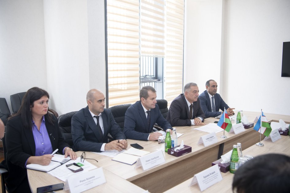 Azərbaycan və Özbəkistan arasında aqrar sahədə əməkdaşlıq məsələləri müzakirə olunub - FOTO - foto 1