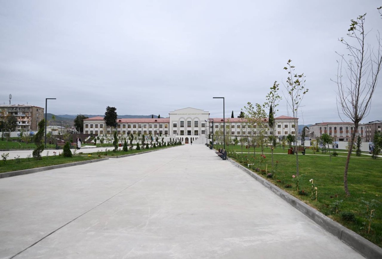 İlham Əliyev Qarabağ Universitetinin AÇILIŞINI ETDİ - FOTO/VİDEO - foto 33