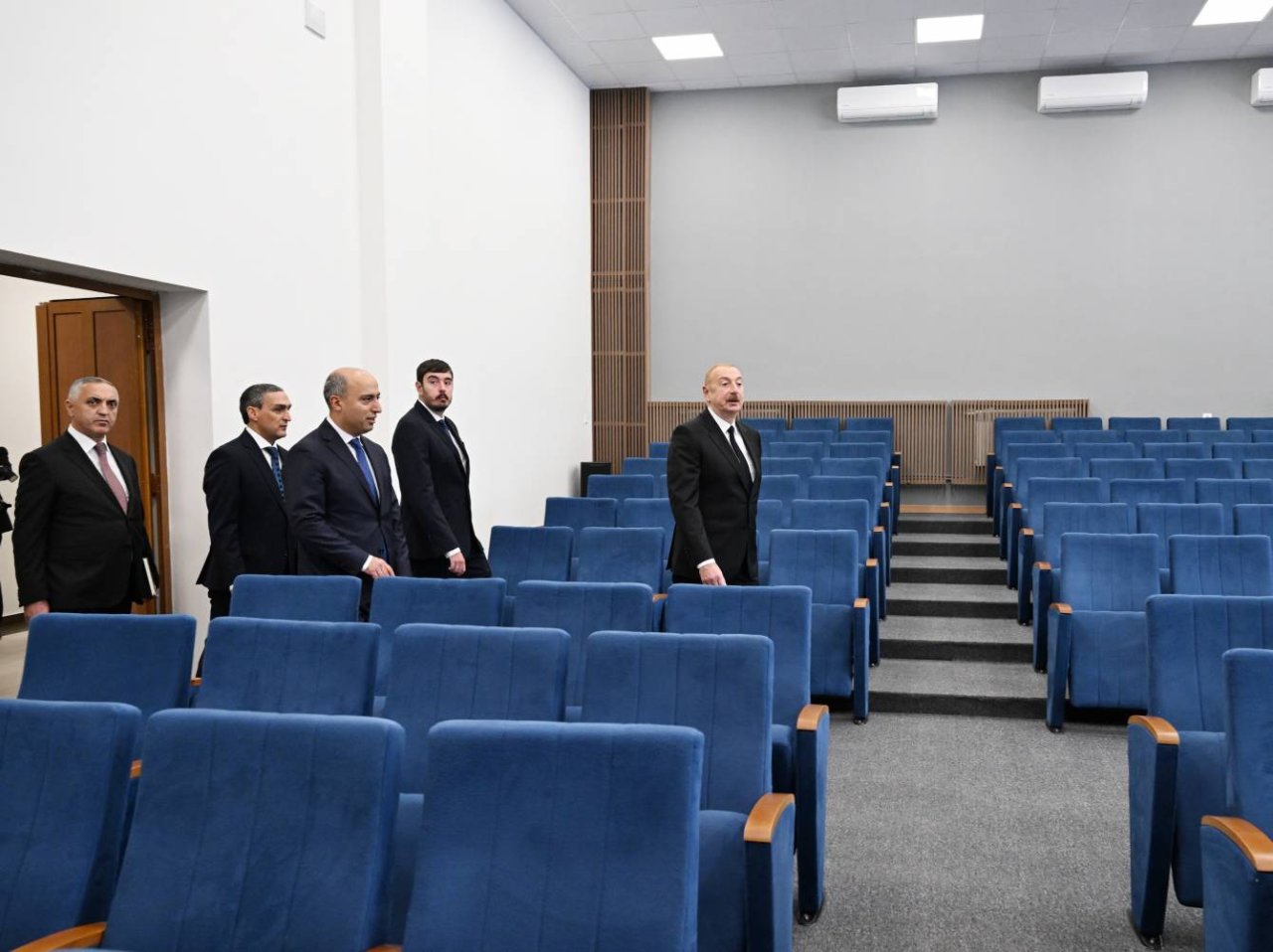 İlham Əliyev Qarabağ Universitetinin AÇILIŞINI ETDİ - FOTO/VİDEO - foto 4