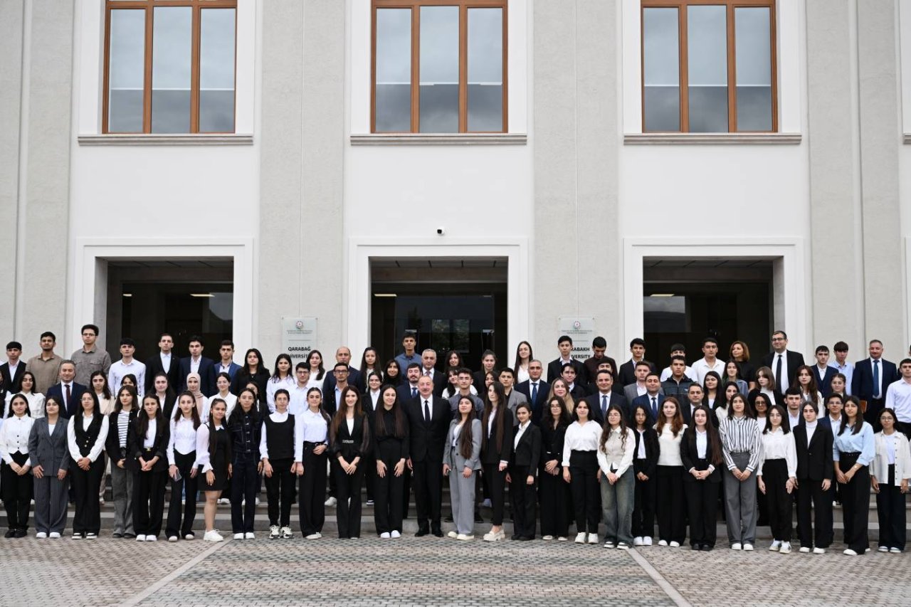 İlham Əliyev Qarabağ Universitetinin AÇILIŞINI ETDİ - FOTO/VİDEO - foto 30