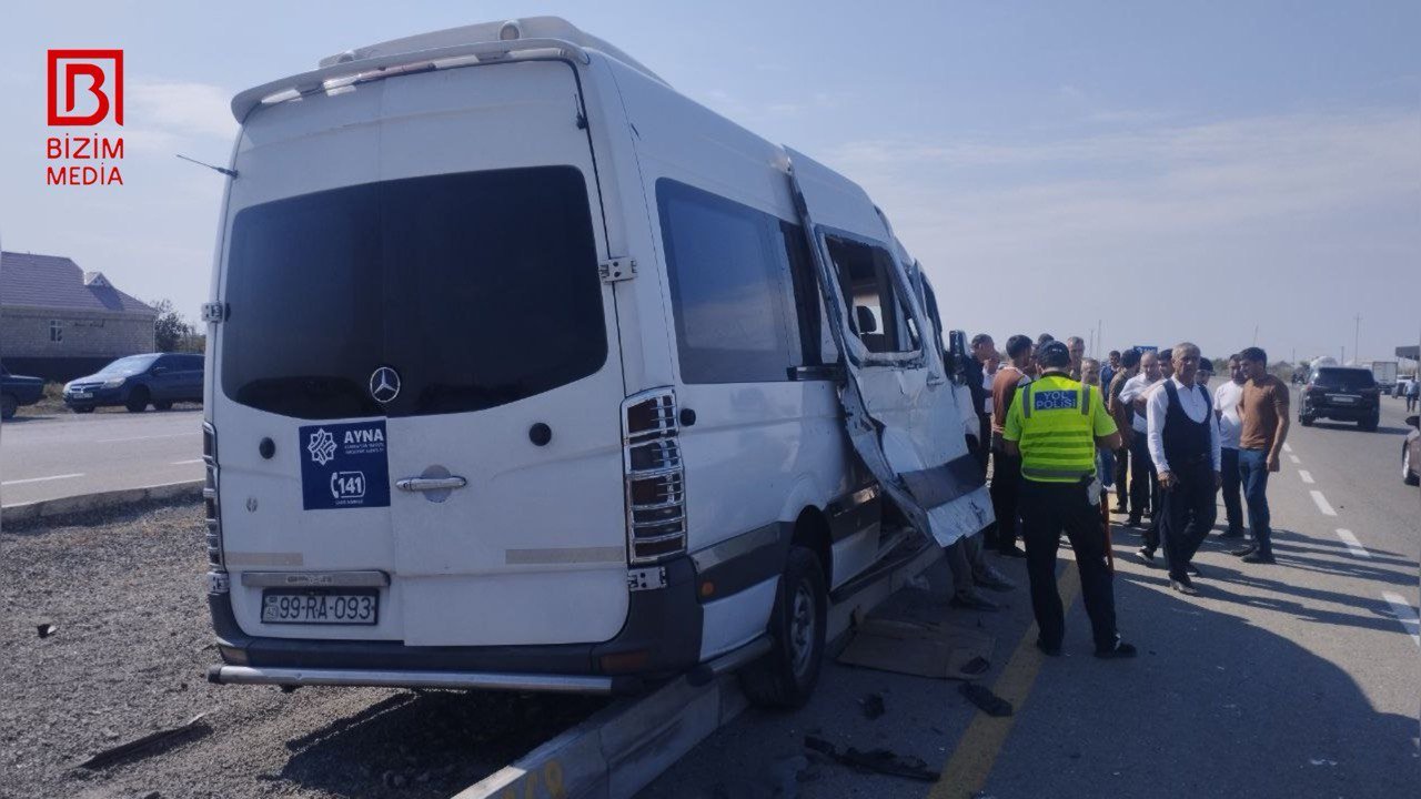 Kürdəmirdə mikroavtobus QƏZASI – Yaralananlar var – FOTO/VİDEO - foto 1