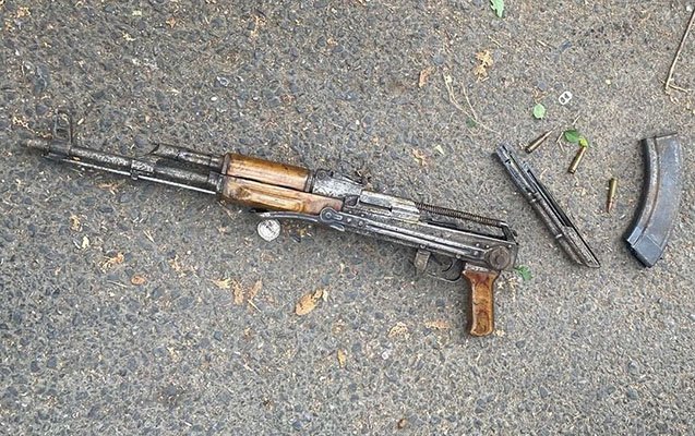 Bakıda "AKS-74" markalı avtomat silah müsadirə edildi - BİRGƏ ƏMƏLİYYAT/VİDEO