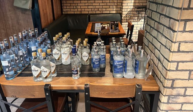 Bakıda daha bir restoranda saxta spirtli içkilər aşkarlandı – FOTO - foto 1