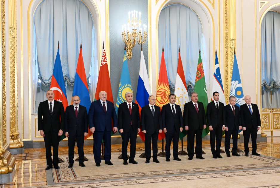 MDB dövlət və hökumət başçılarının şərəfinə rəsmi qəbul TƏŞKİL OLUNUB