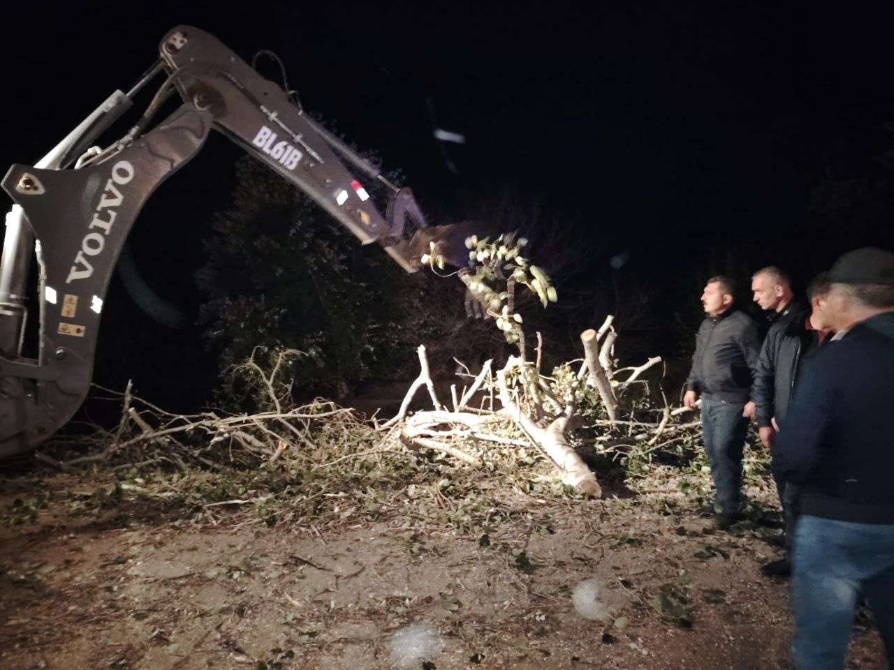 Güclü külək Goranboyda fəsadlar törətdi - FOTO/VİDEO - foto 8