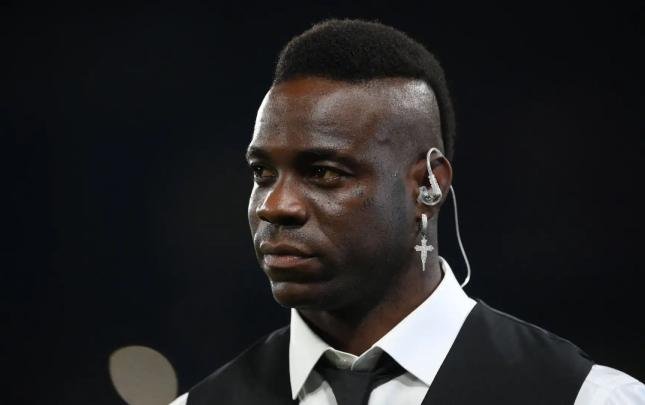 Balotelli İtaliyaya qayıdır