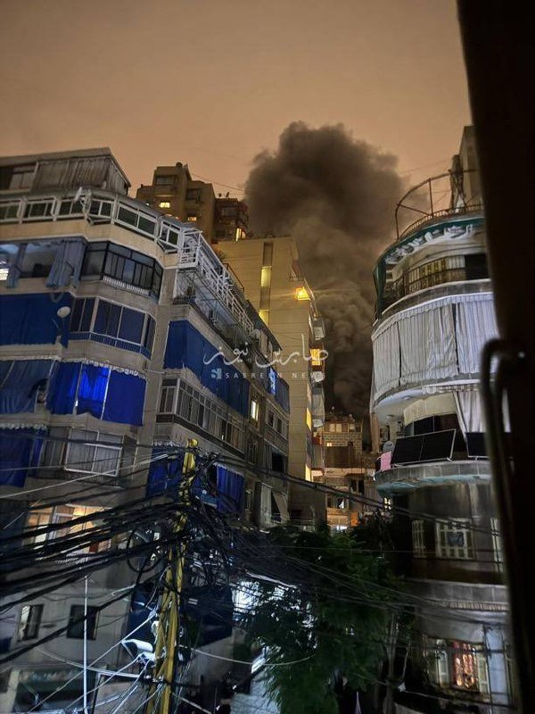 İsrail ordusu Beyrutda hündürmərtəbəli binaya hava zərbələri endirir - FOTO/VİDEO - foto 1