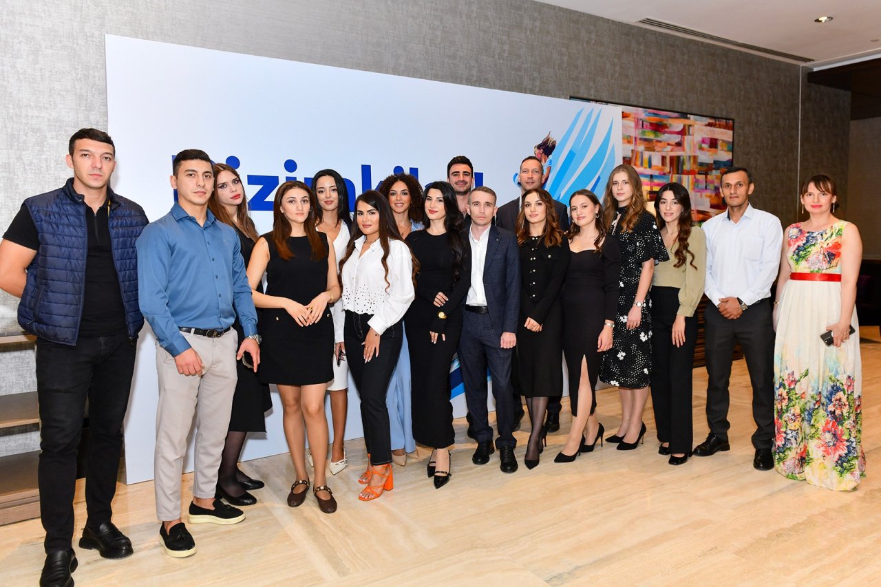 AZAL idman və intellektual yarışlarda uğur qazanan əməkdaşlarını mükafatlandırdı &ndash; FOTO