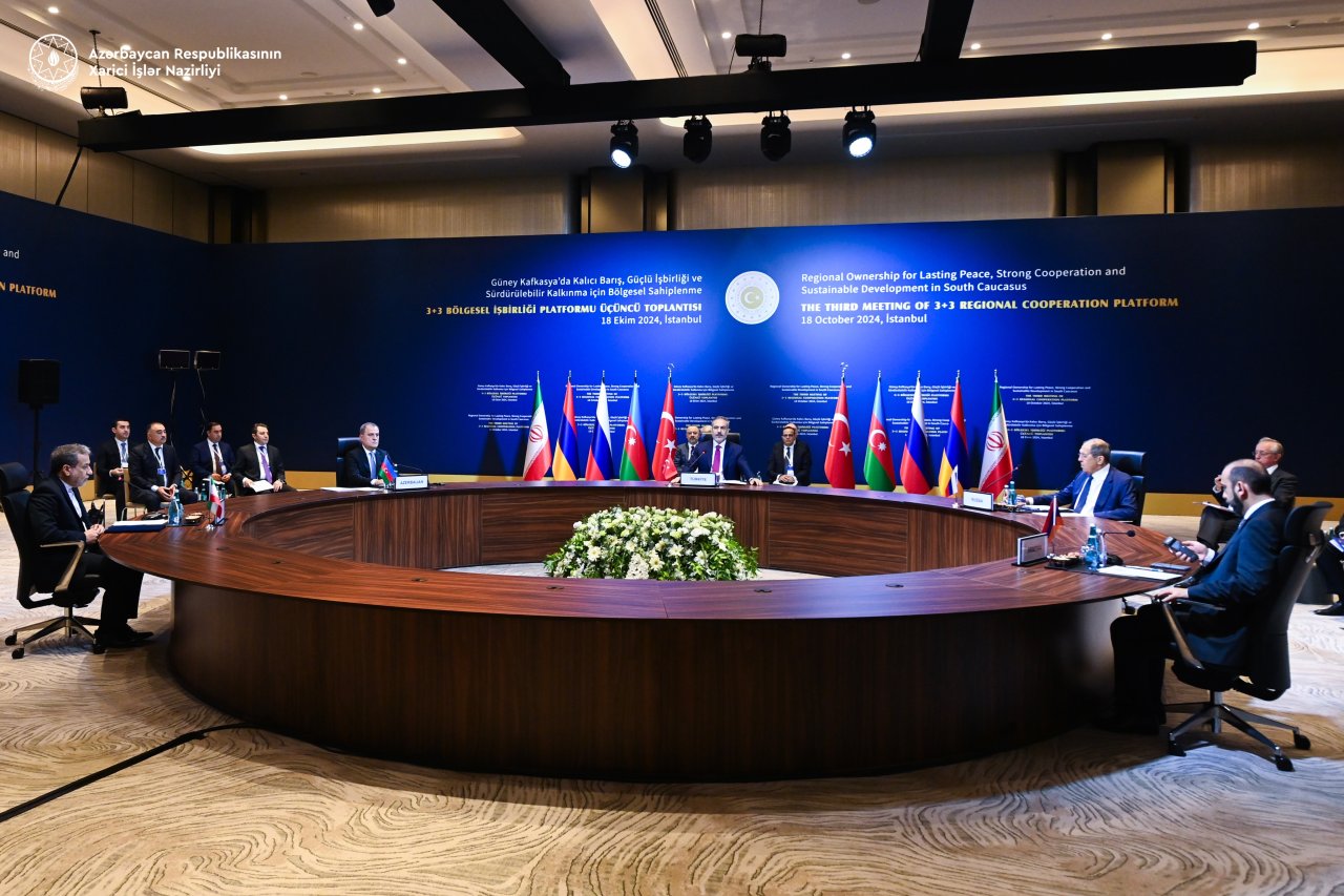 Ceyhun Bayramov Hakan Fidanla görüşdü – FOTO - foto 2
