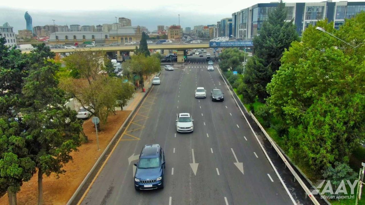 Bakının bu küçəsi təmir edildi – VİDEO - foto 1