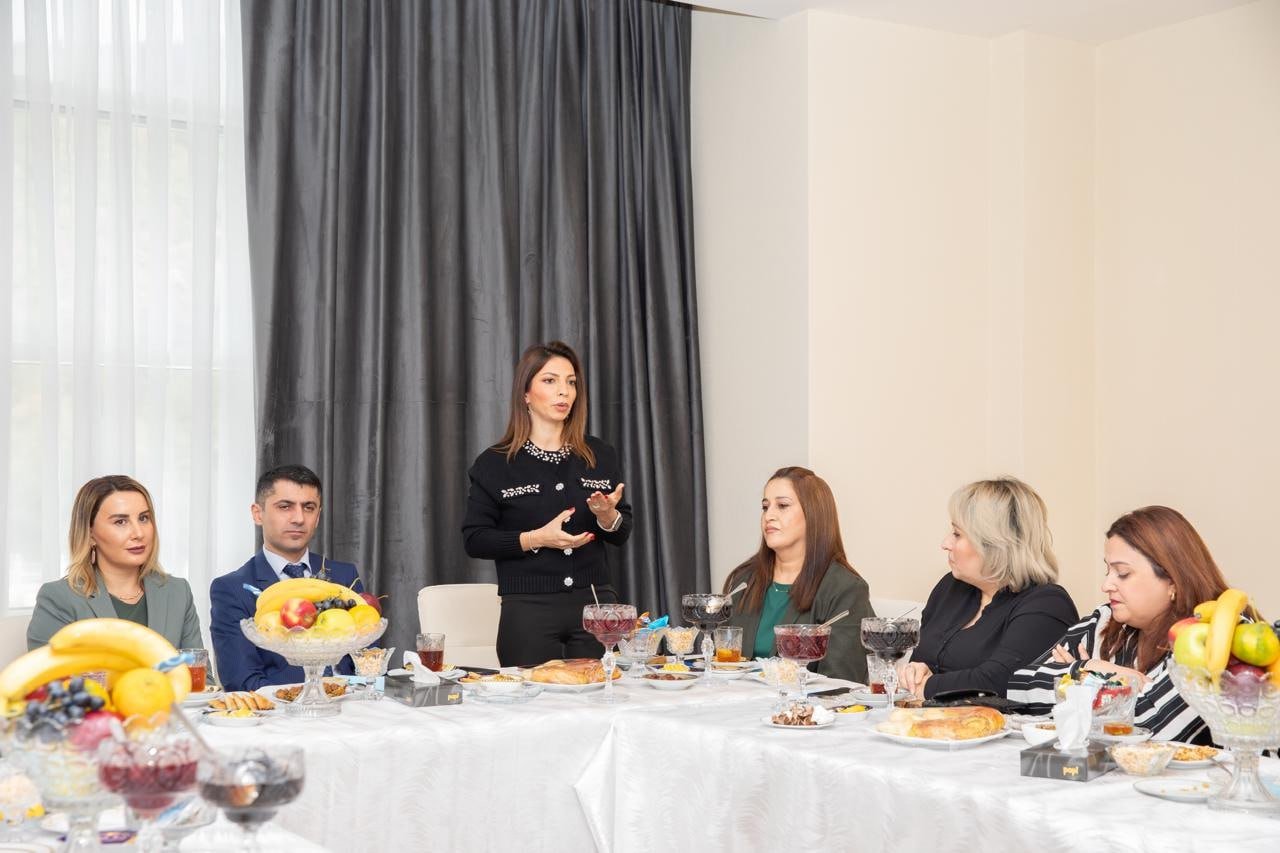Qəbələdə bu həkimlər 4000 manatdan çox əməkhaqqı ALIR &ndash; RƏSMİ