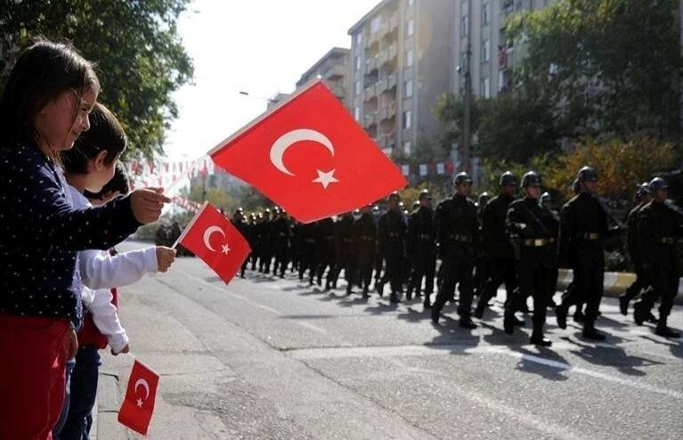 Türkiyə Cümhuriyyətin 101 yaşını belə BAYRAM ETDİ - FOTO/VİDEO - foto 2