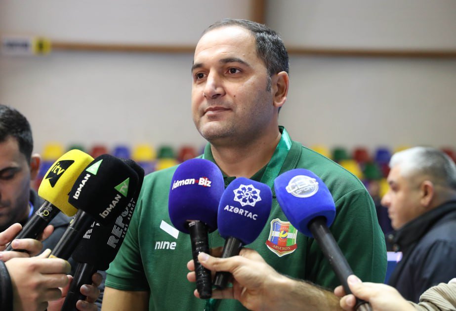 “Abşeron”un baş məşqçisi: Azərbaycan voleybolu inkişaf edir “Abşeron”un baş məşqçisi: Azərbaycan voleybolu inkişaf edir