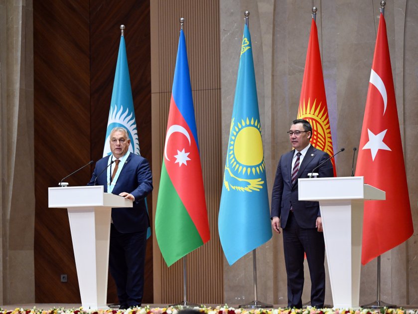 İlham Əliyev Macarıstanın Baş nazirinin təltifolunma mərasimində - FOTO/VİDEO - foto 3