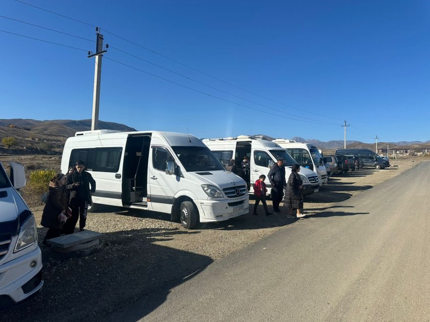Növbəti köç karvanı Cəbrayıl şəhərinə çatdı - FOTO - foto 1