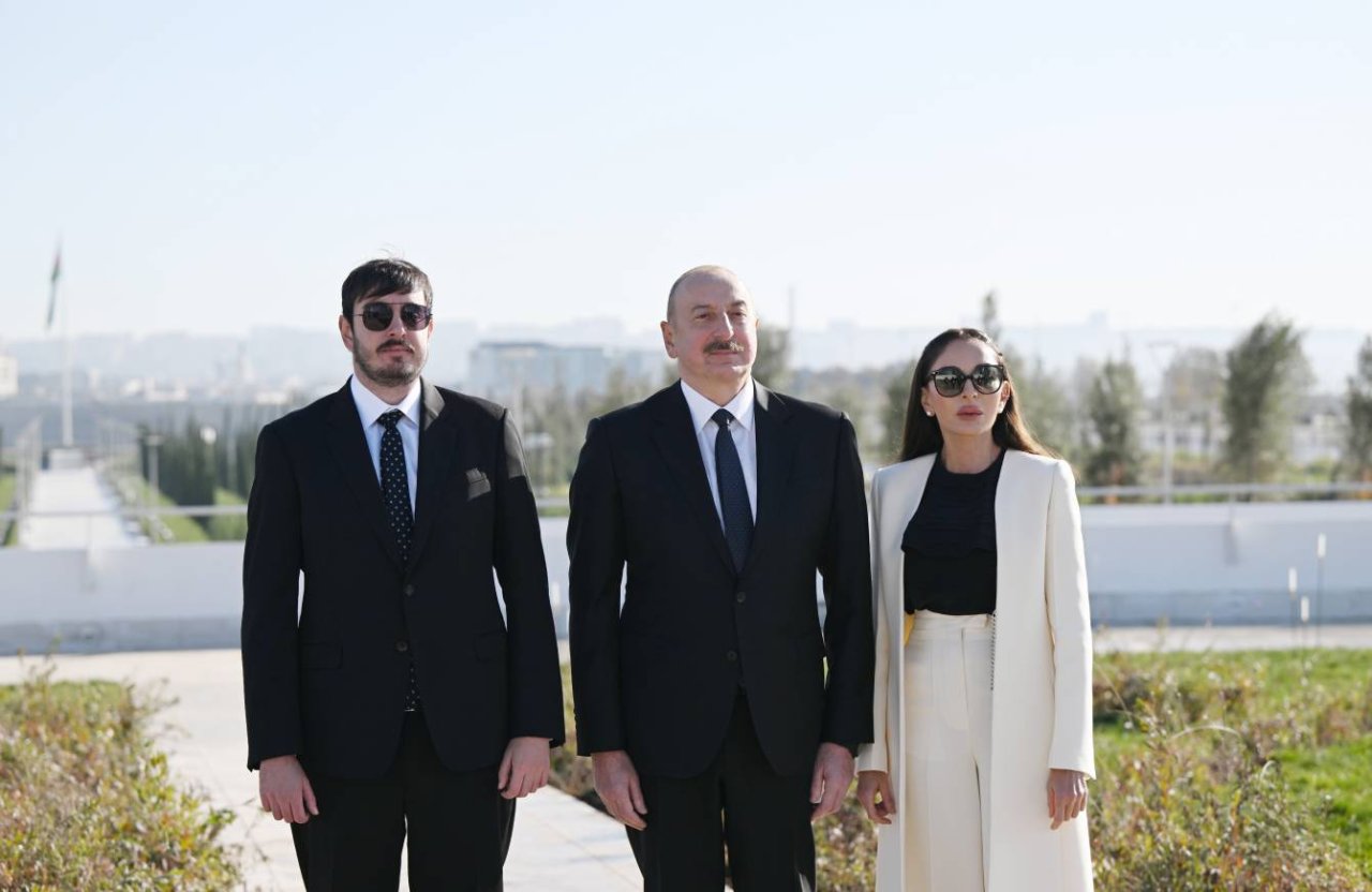 Prezident Bakıda Zəfər parkının açılışında - FOTO/VİDEO - foto 17