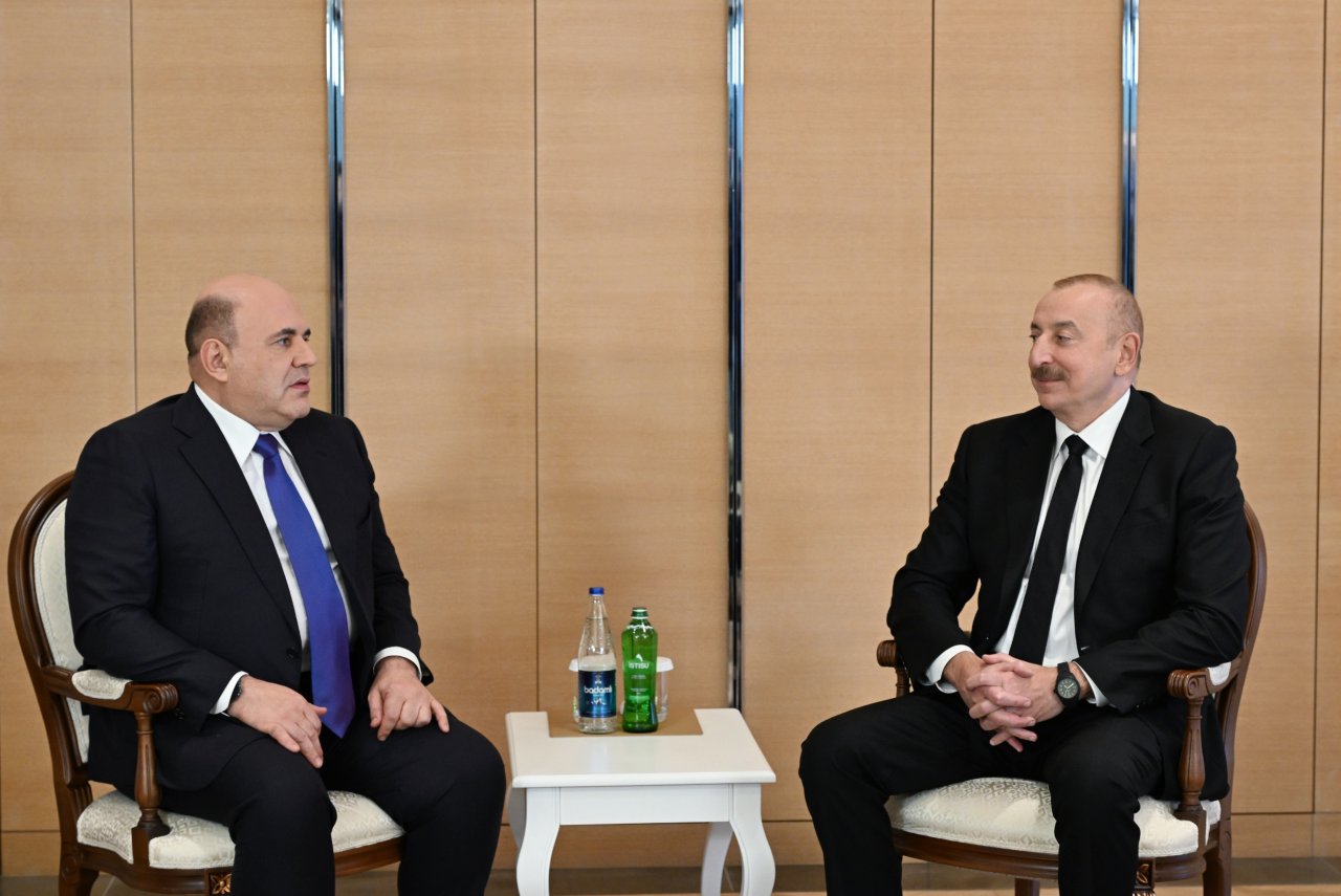 İlham Əliyev Mişustinlə görüşdü - FOTO - foto 1