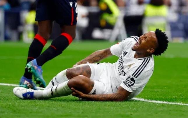 "Real"ın futbolçusu əməliyyat OLUNDU "Real"ın futbolçusu əməliyyat OLUNDU