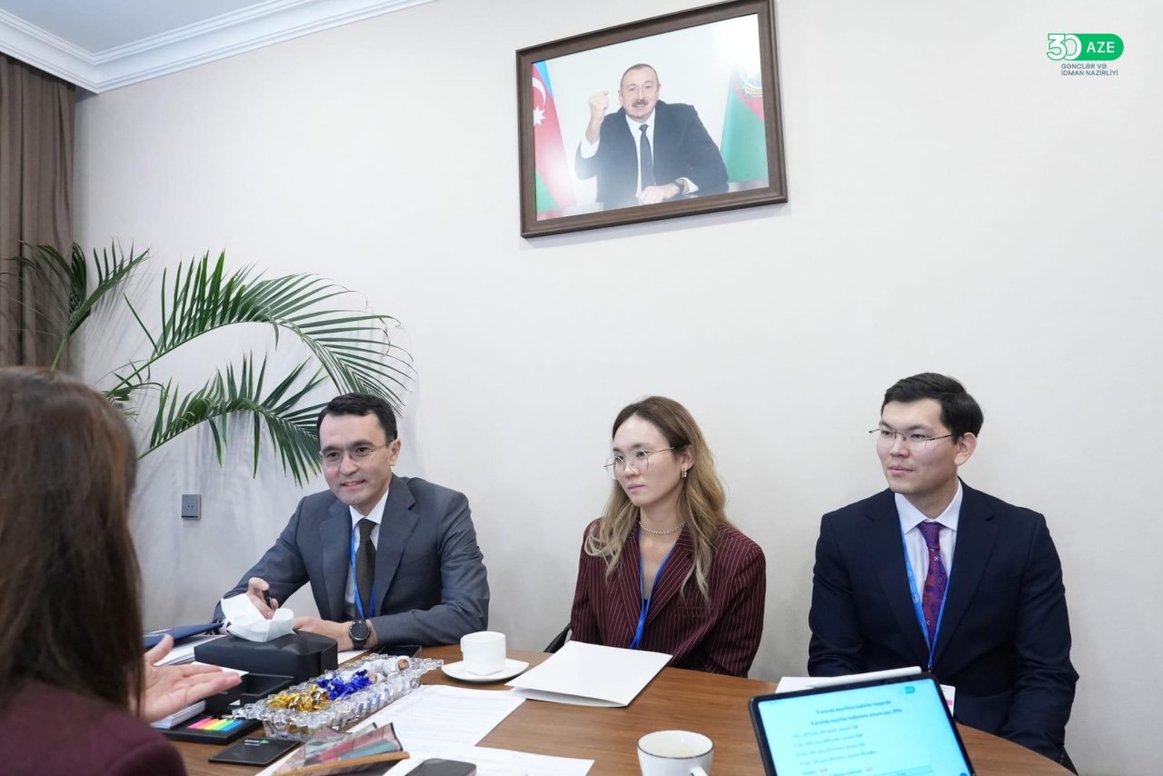 Azərbaycanla Qazaxıstan arasında idman sahəsində əməkdaşlıq müzakirə edildi - FOTO - foto 2