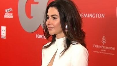 Nəsrin geyimi ilə gecəyə damğa vurdu &ndash; FOTO/VİDEO