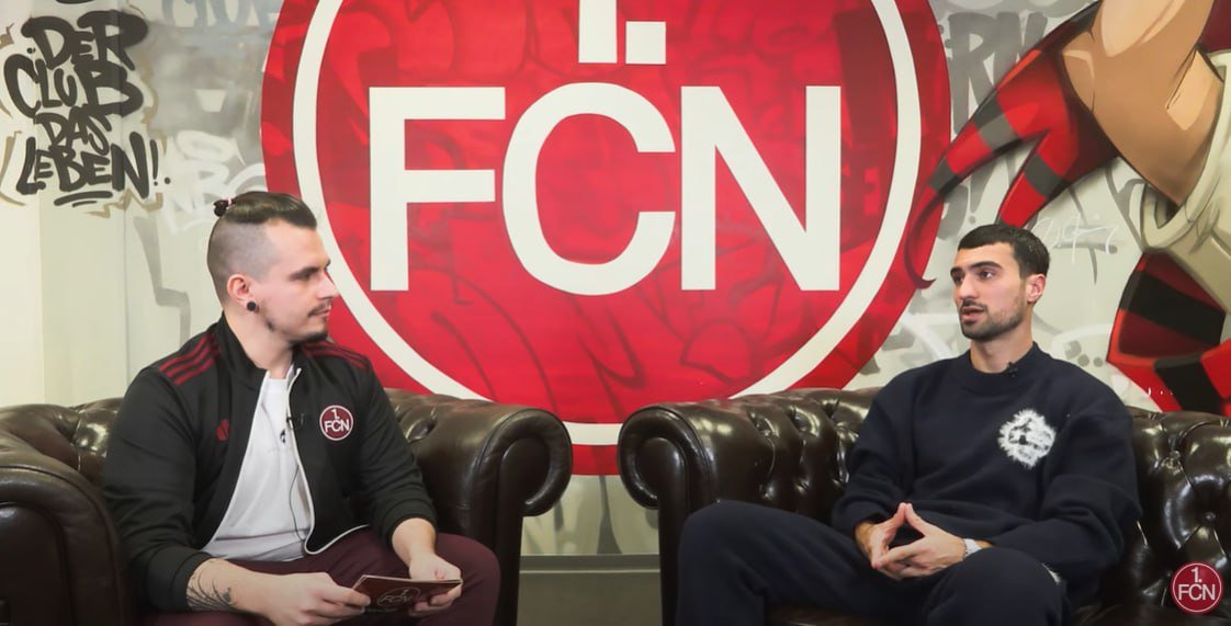 Mahir Emreli: "Anam növbəti qolu vurmağımı gözləyirsə, bunu edəcəyəm" - VİDEO Mahir Emreli: "Anam növbəti qolu vurmağımı gözləyirsə, bunu edəcəyəm" - VİDEO