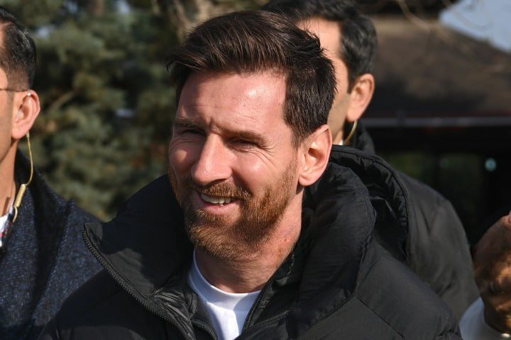 Lionel Messi Bakıda Qarabağ atlarını izlədi - VİDEO