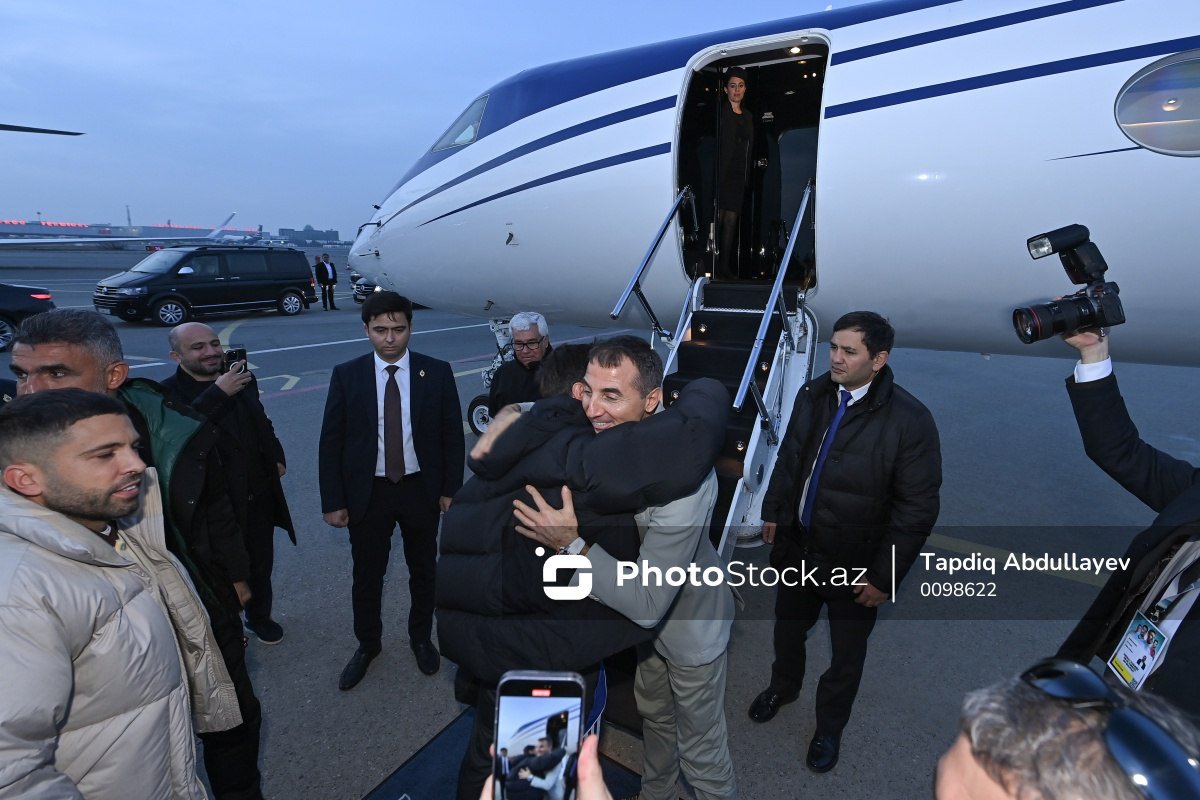 Messi və yoldaşlarının Bakı səfəri BAŞA ÇATDI - FOTO/VİDEO - foto 1
