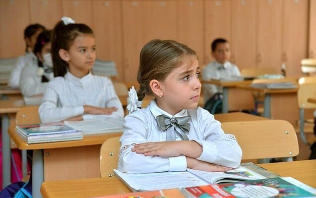 Bölgələrdəki qızları təhsilə cəlb etmək üçün hansı işlər görülür? – Rəsmi AÇIQLAMA Bölgələrdəki qızları təhsilə cəlb etmək üçün hansı işlər görülür? – Rəsmi AÇIQLAMA