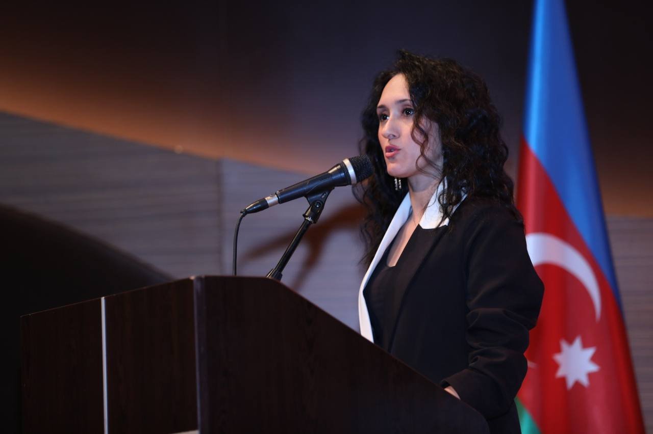 “Mədəniyyət Könüllüləri” İctimai Birliyinin 2024-cü ilin yekunlarına dair hesabat toplantısı keçirildi – FOTO - foto 14