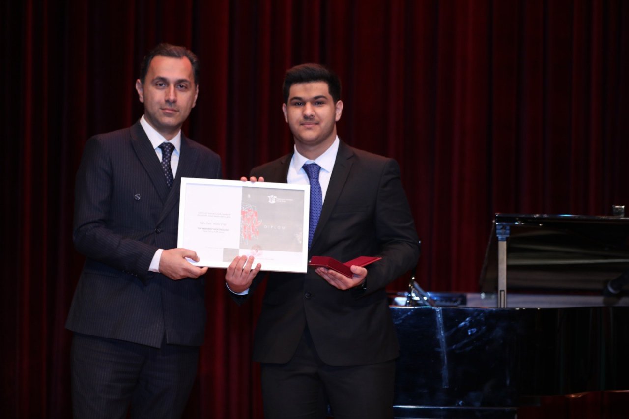 “Mədəniyyət Könüllüləri” İctimai Birliyinin 2024-cü ilin yekunlarına dair hesabat toplantısı keçirildi – FOTO - foto 24