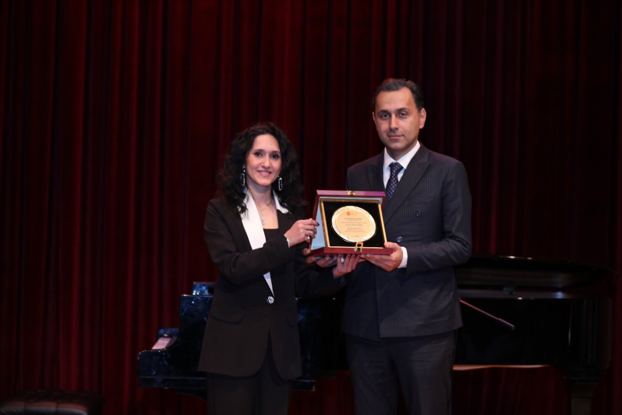 “Mədəniyyət Könüllüləri” İctimai Birliyinin 2024-cü ilin yekunlarına dair hesabat toplantısı keçirildi – FOTO - foto 23