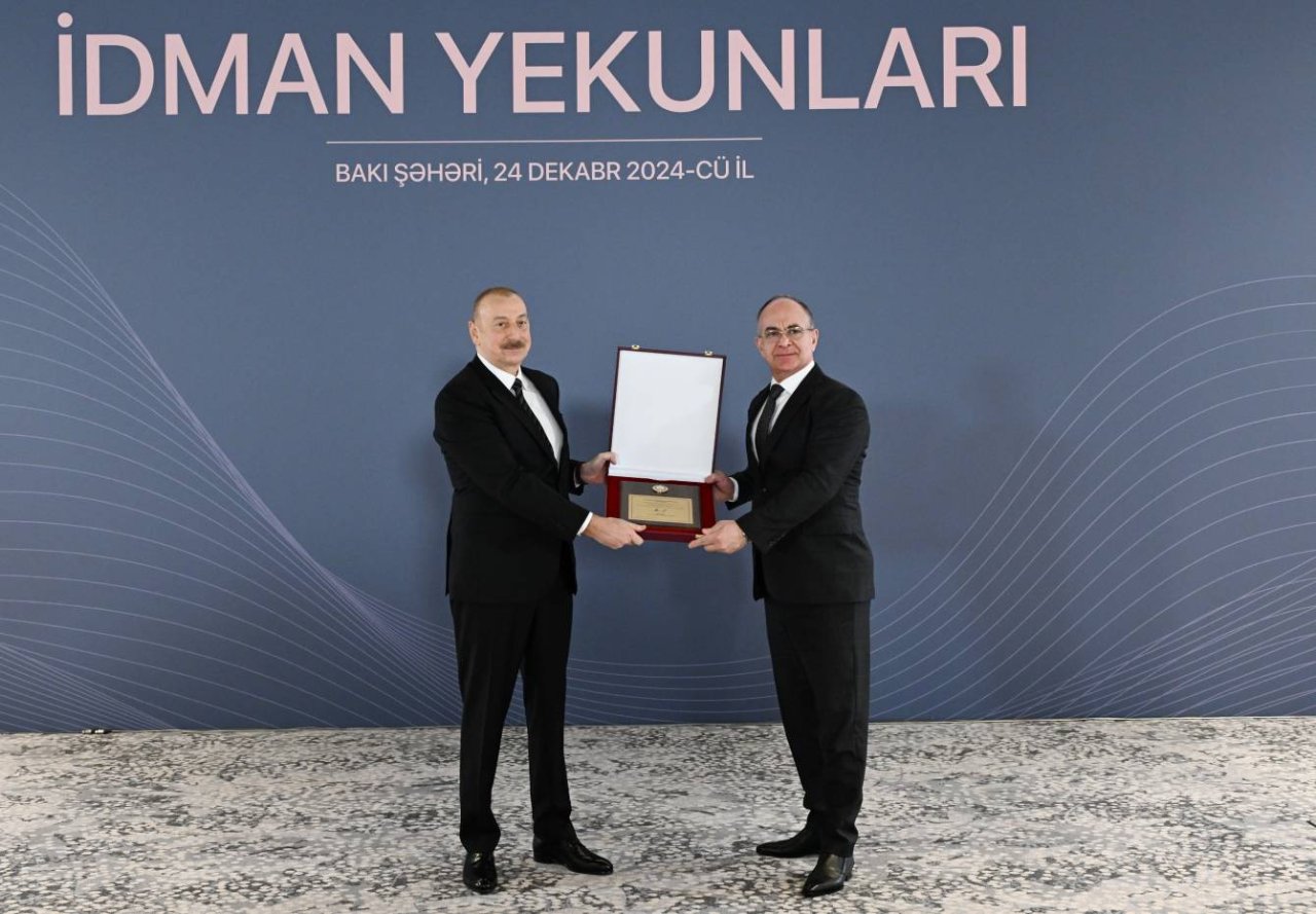 İlham Əliyev idmançıları mükafatlandırdı - FOTO - foto 2