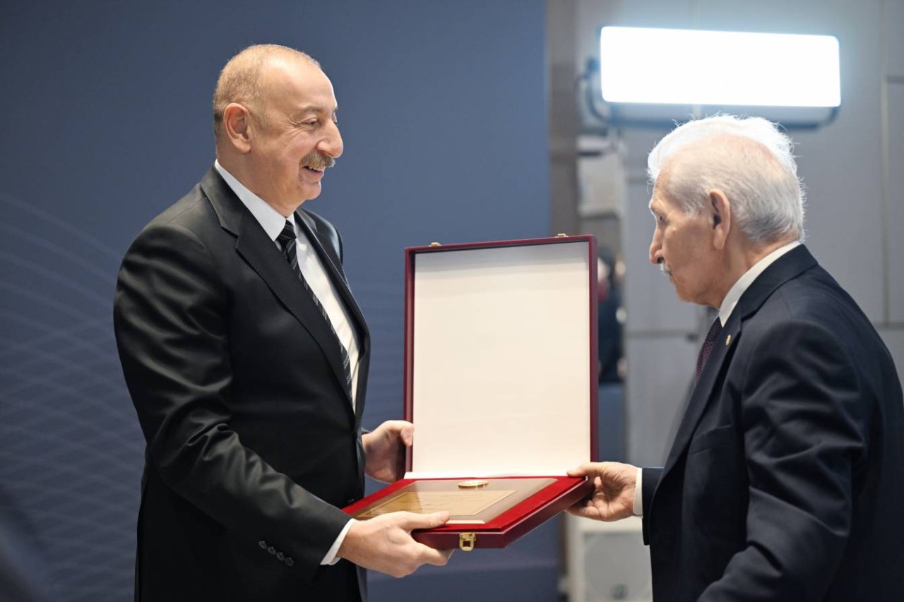 İlham Əliyev idmançıları mükafatlandırdı - FOTO - foto 3