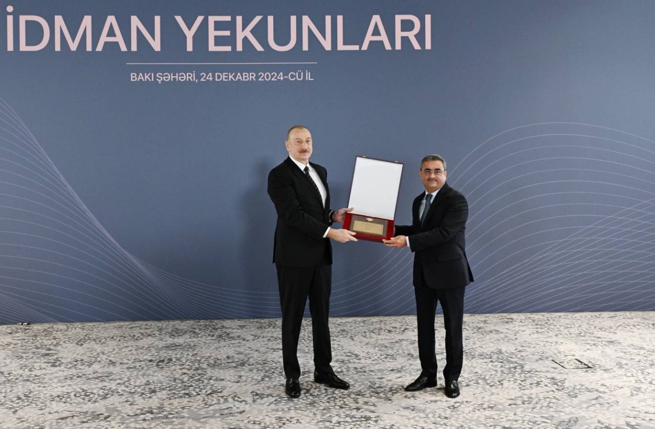 İlham Əliyev idmançıları mükafatlandırdı - FOTO - foto 5