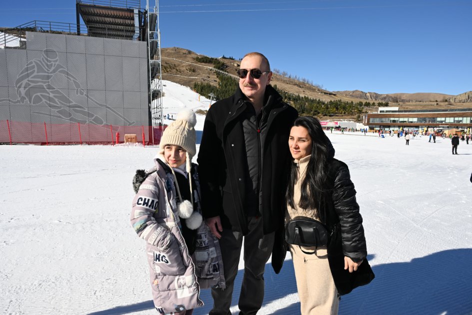 Prezident və ailəsi Şahdağ Turizm Kompleksində - FOTO/VİDEO - foto 38