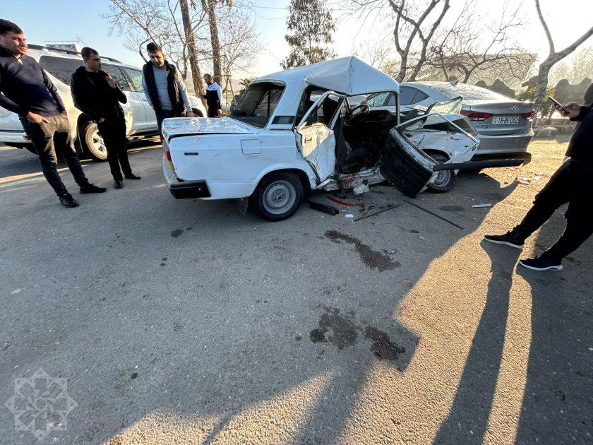 Hacıqabulda yol qəzası zamanı xəsarət alanların kimliyi bilindi - ADLAR Hacıqabulda yol qəzası zamanı xəsarət alanların kimliyi bilindi - ADLAR