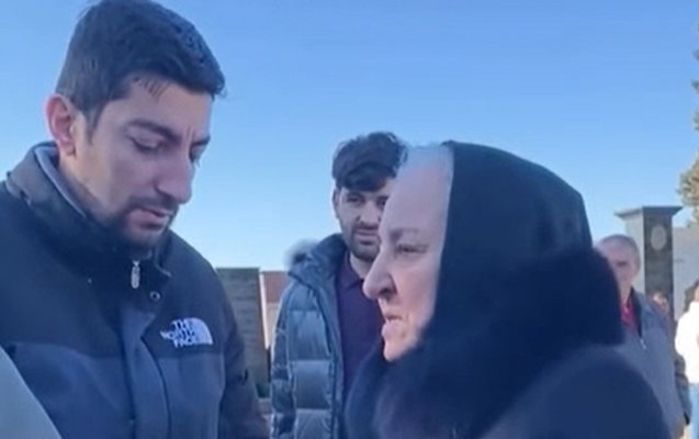 Polad Həşimovun anası Hökümə Əliyevanın həyat yoldaşı ilə görüşdü – VİDEO Polad Həşimovun anası Hökümə Əliyevanın həyat yoldaşı ilə görüşdü – VİDEO