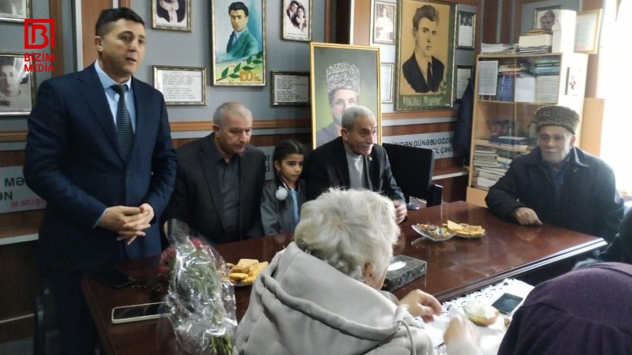 Böyük məhəbbət şairinin vəfatının 87-ci ildönümü doğulduğu torpaqda QEYD OLUNDU – FOTO - foto 2
