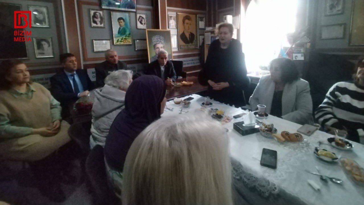 Böyük məhəbbət şairinin vəfatının 87-ci ildönümü doğulduğu torpaqda QEYD OLUNDU – FOTO - foto 7