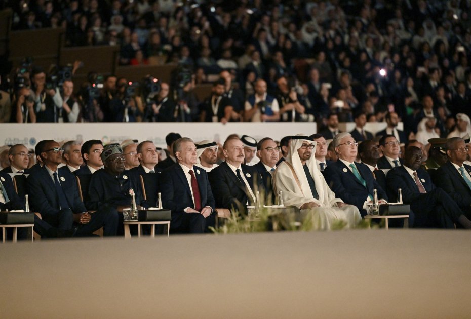 İlham Əliyev Əbu-Dabi Dayanıqlılıq Həftəsinin açılış mərasimində iştirak edib - FOTO/VİDEO - foto 4