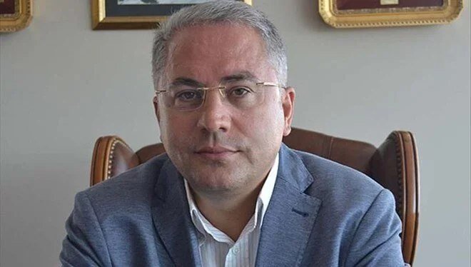 Məşhur jurnalist və ailəsi də yanğında həlak oldu &ndash; FOTO