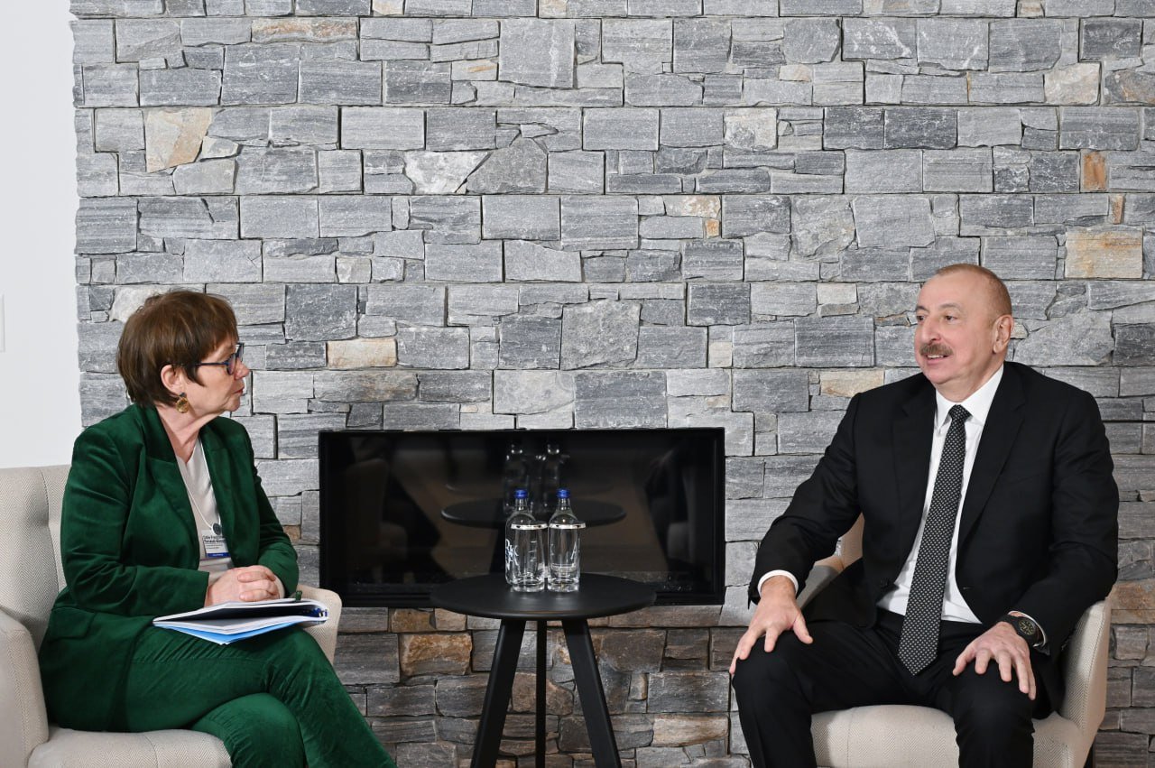 İlham Əliyev Avropa Yenidənqurma və İnkişaf Bankının prezidenti ilə görüşdü &ndash; FOTO